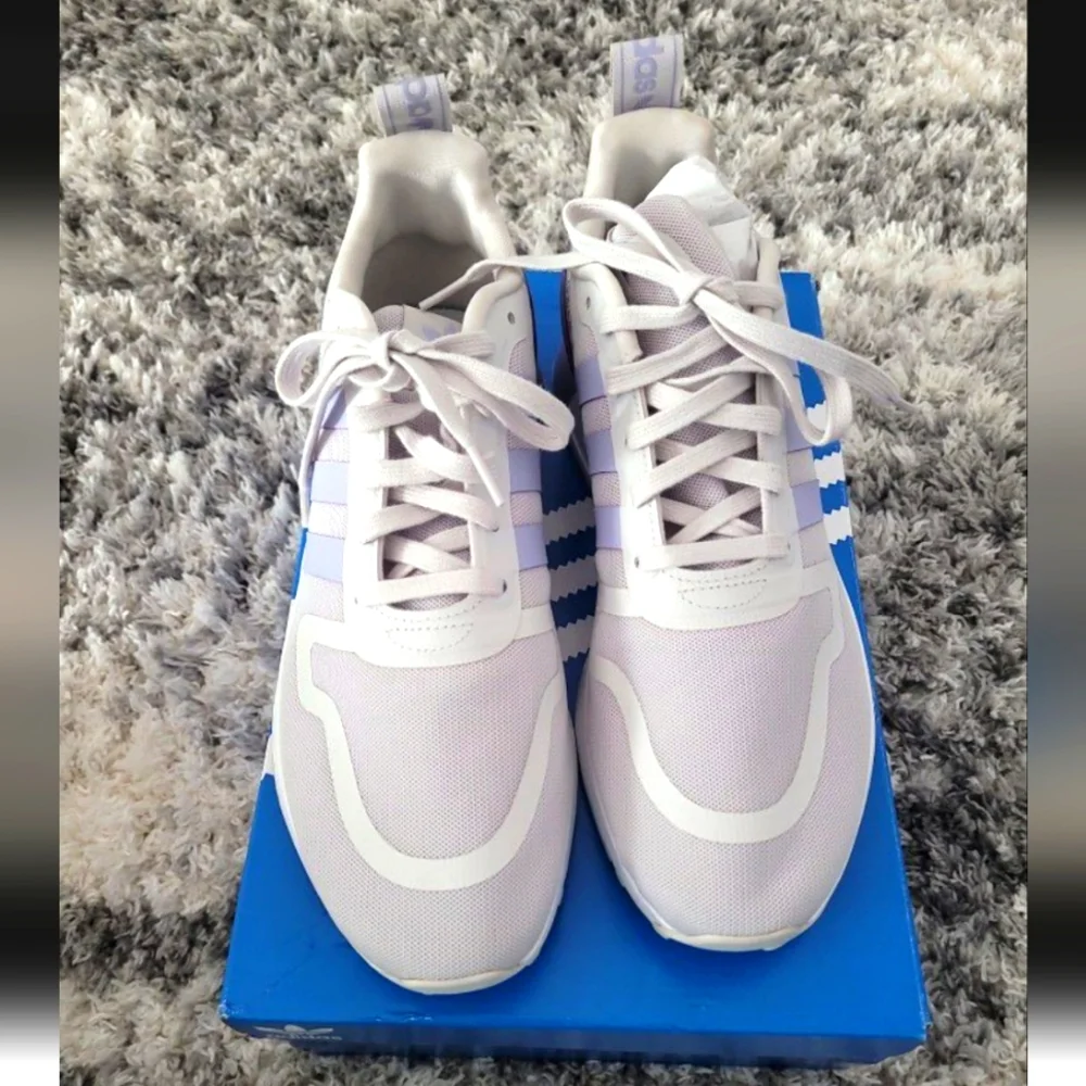 adidas Women's Light Gray and Lavender Casual Sneakers